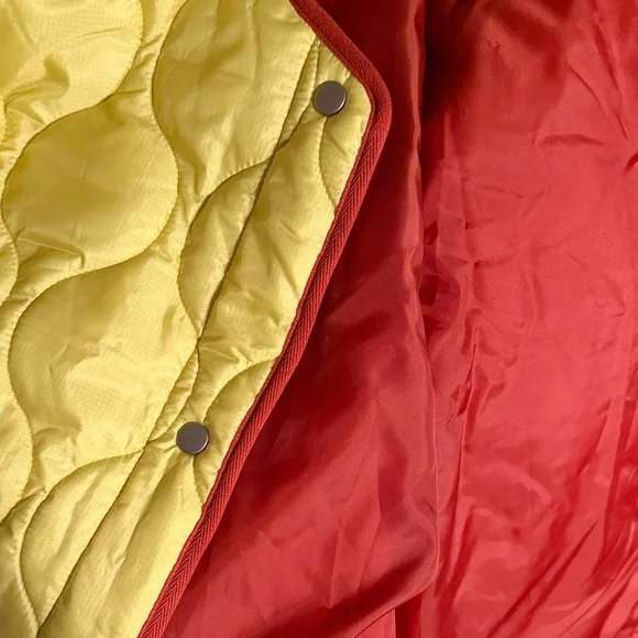 TOPSHOP Yellow Quilted Jacket - Picture 7 of 7